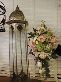 English Rose florist ,your local florist for weddings funerals and much more. 1074901 Image 2